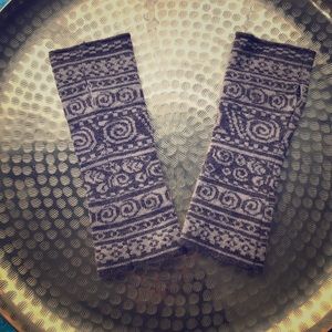 Baby alpaca hand covers made in Peru